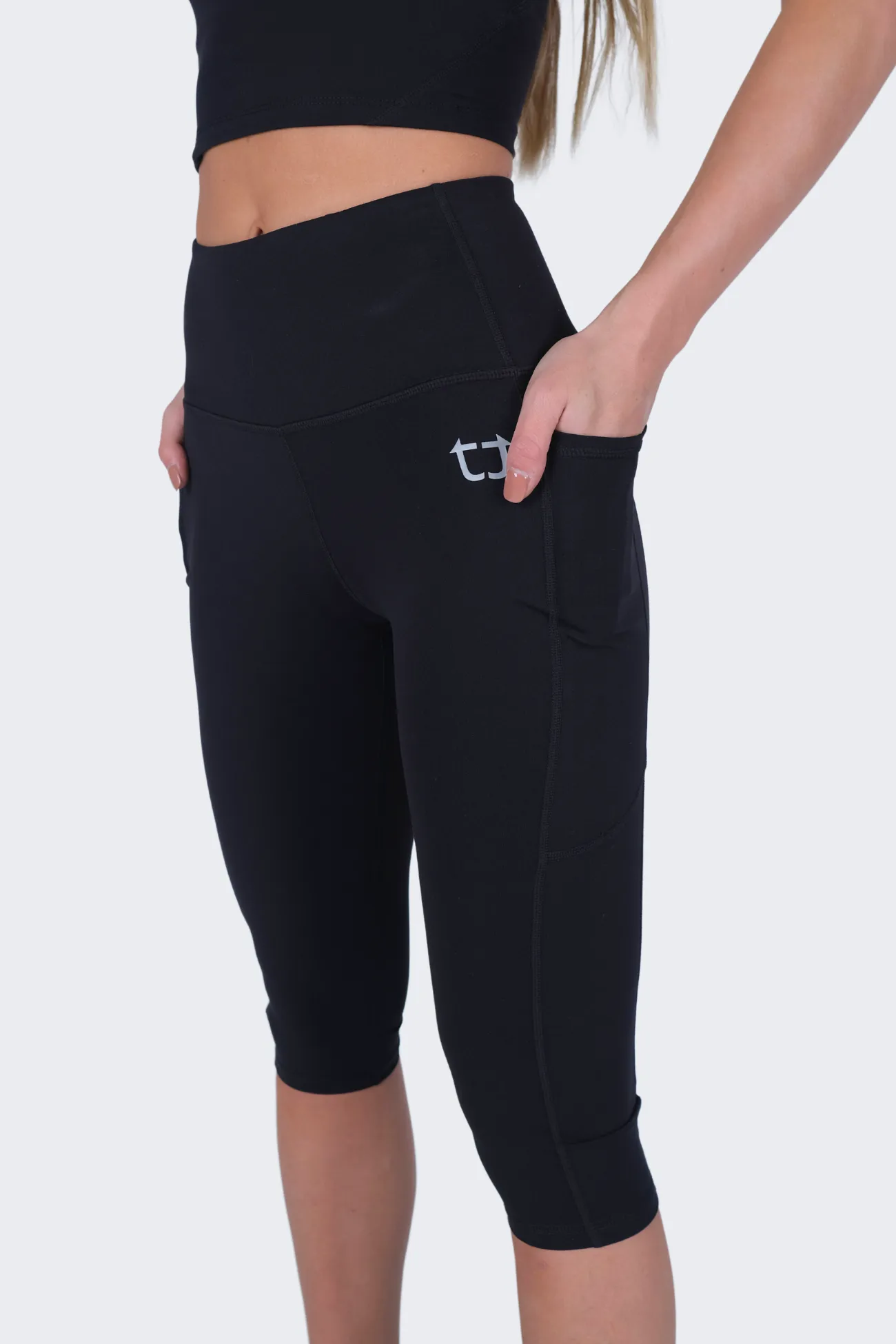 Ardor Capri Highwaisted Leggings - Black