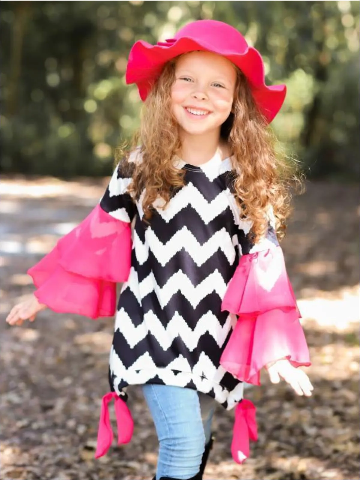 Girls Black And White Chevron Print Fuchsia Ruffled Flared Sleeve Sidetail Tunic