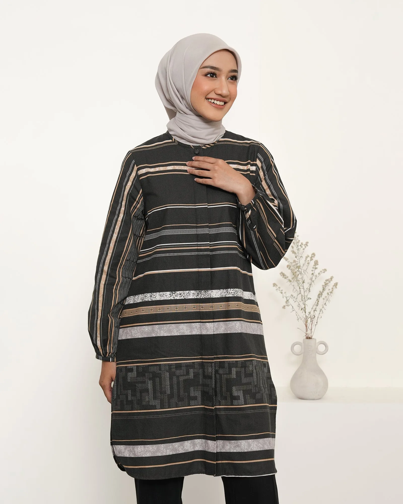 ITZY TUNIC