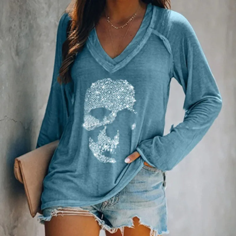 Long sleeve t-shirt with skull pattern for women