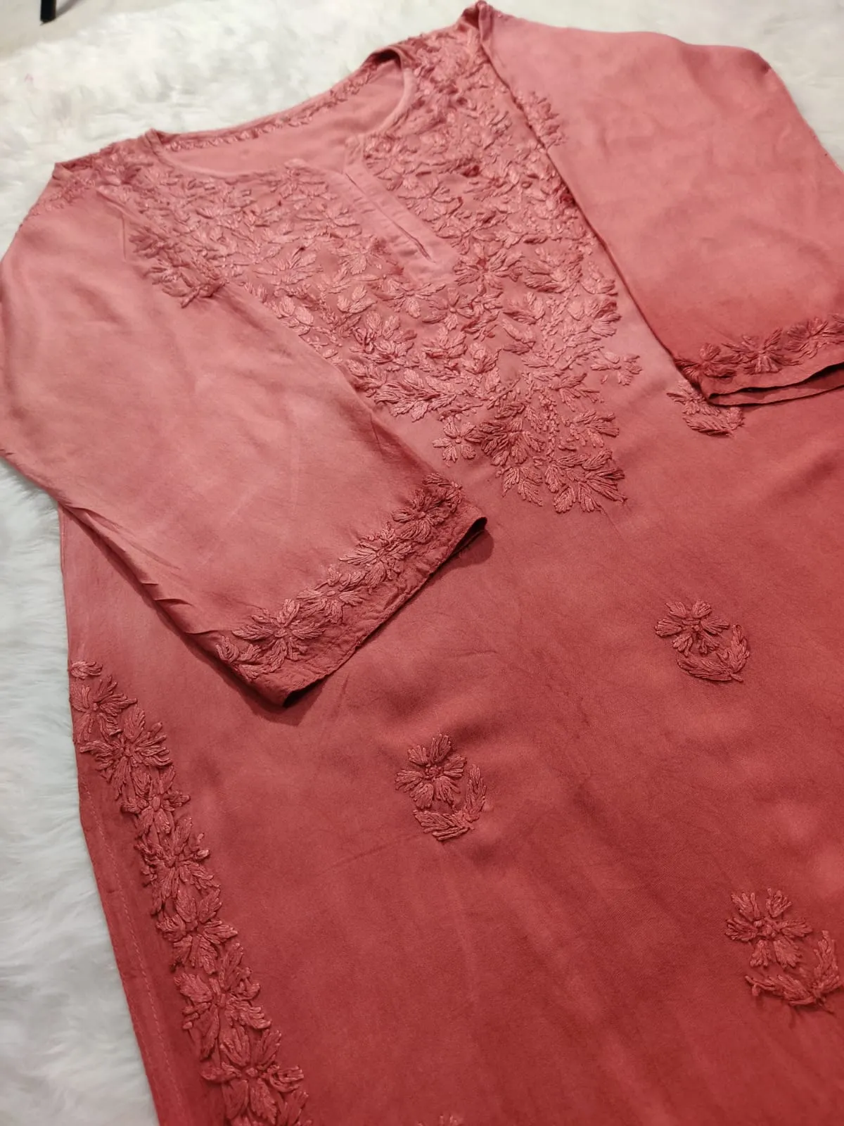 Riva Ombre Chikankari Kurti