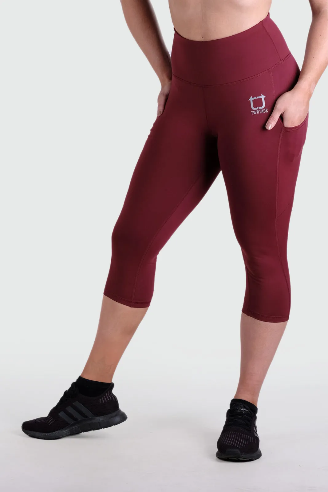 Strappy Capri V2 Highwaisted Leggings - Burgundy