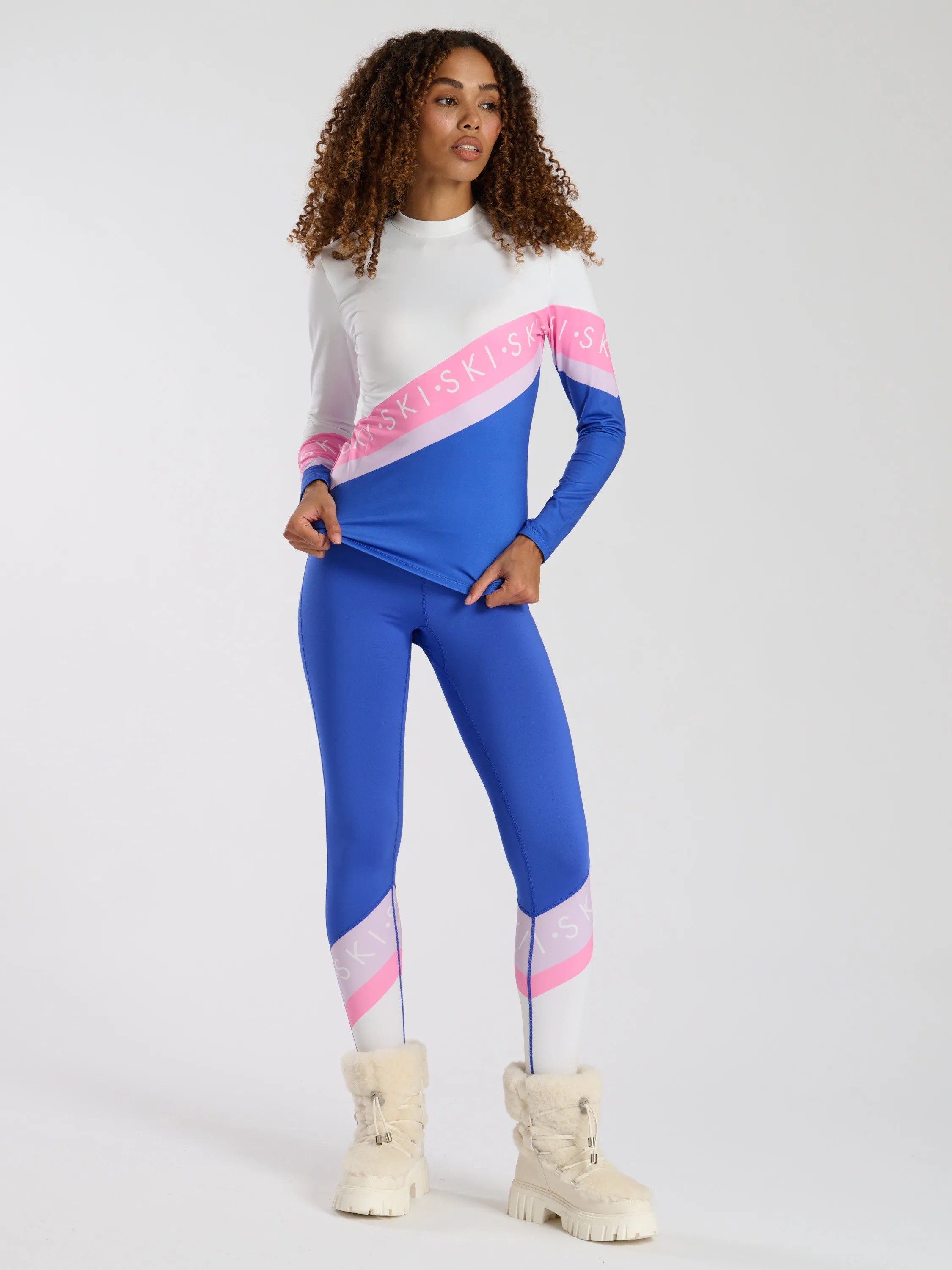 The 'Avalanche' ski slogan base layer top in blue