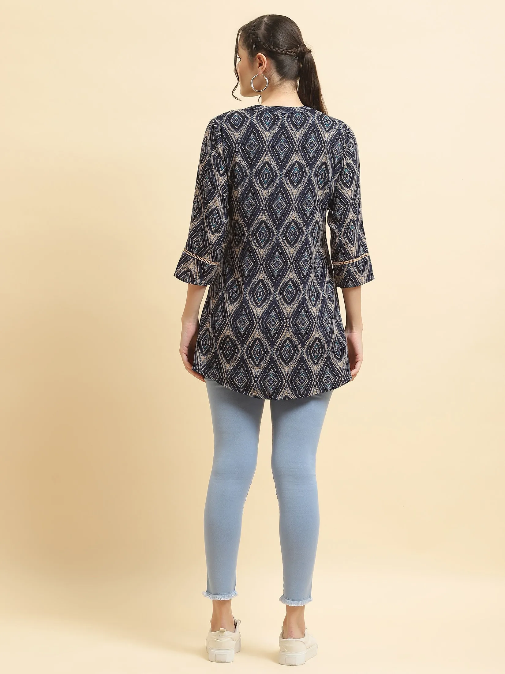 Women Liva Rayon Blue Geometric Print Tunic