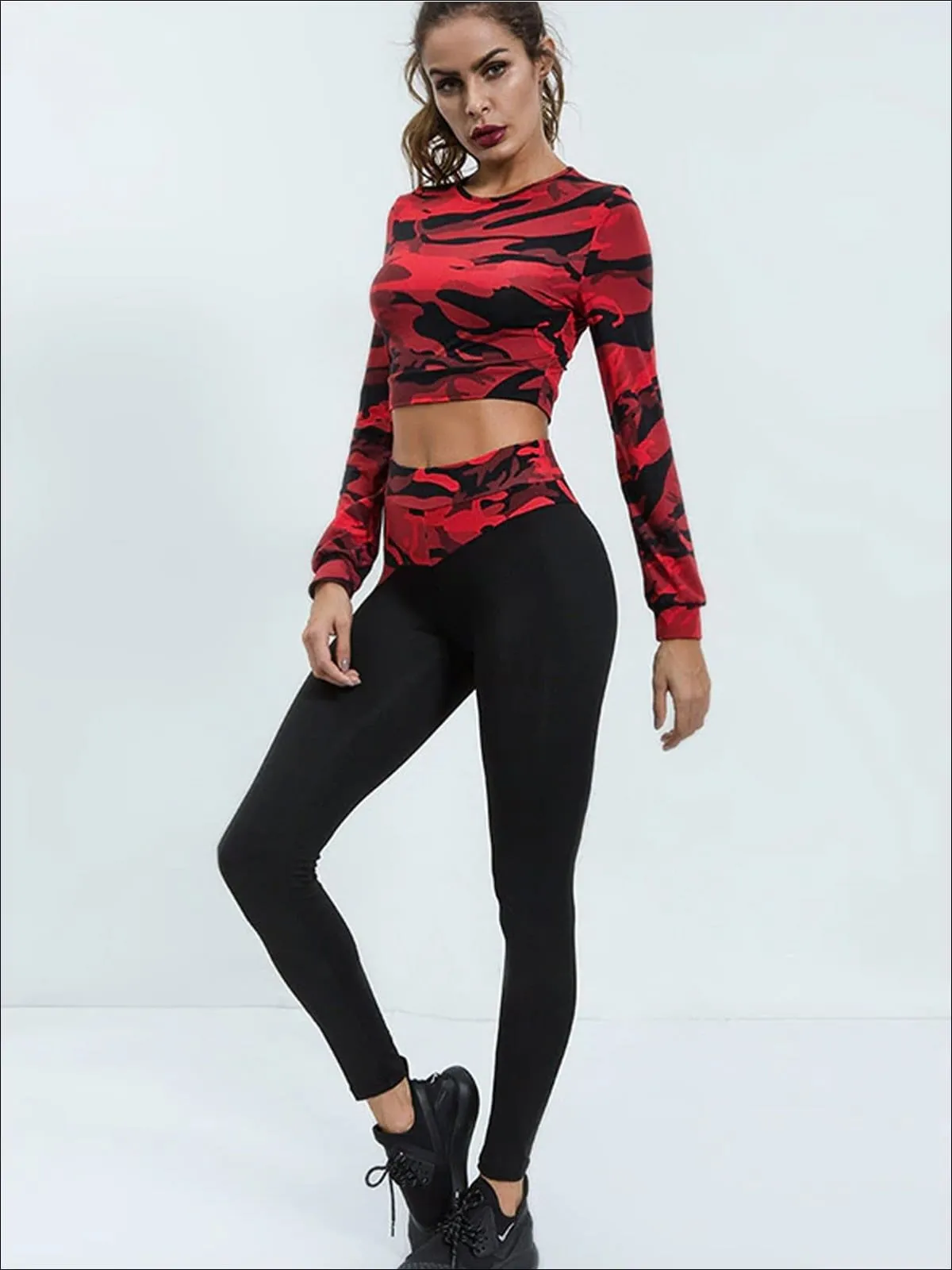 Women's Camo Print Long Sleeve Crop Top And Legging Set